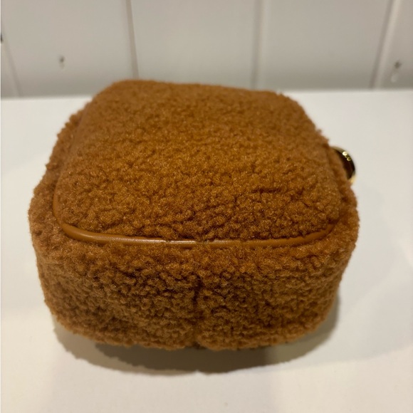 Stoney Clover Lane Mini Pouch - Sherpa Teddy - Picture 6 of 7